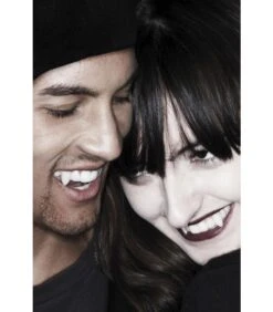 Deluxe Classic Vampire Fangs, White